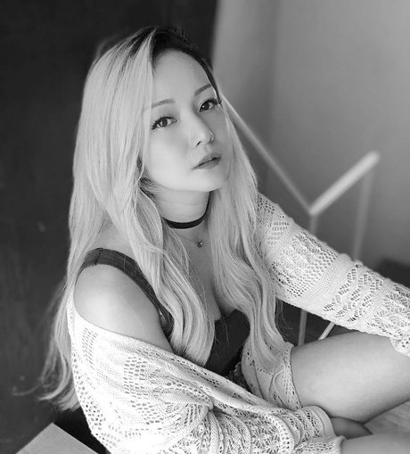 Reina Scully sexo modelo recopilación