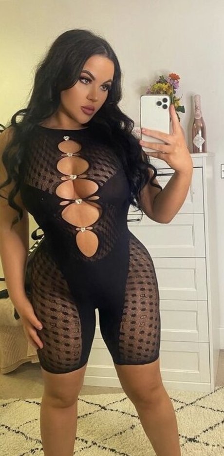 Laratheloser On Insta modelo erótico galería