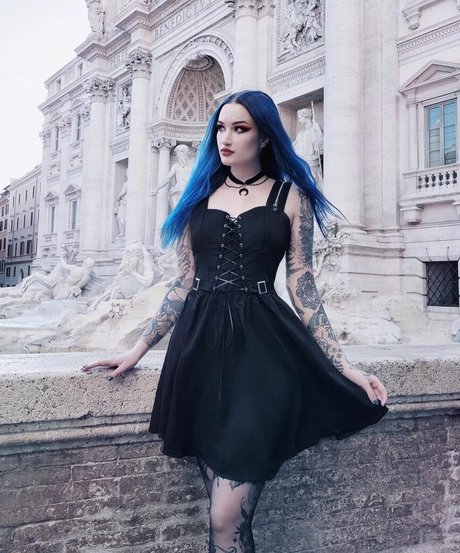 BlueAstrid estrella atractiva imágenes