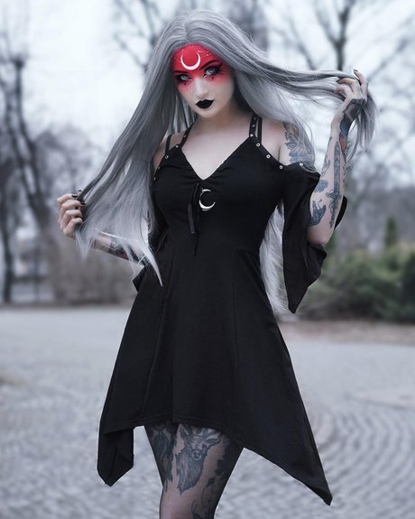 BlueAstrid actriz adulta imagen