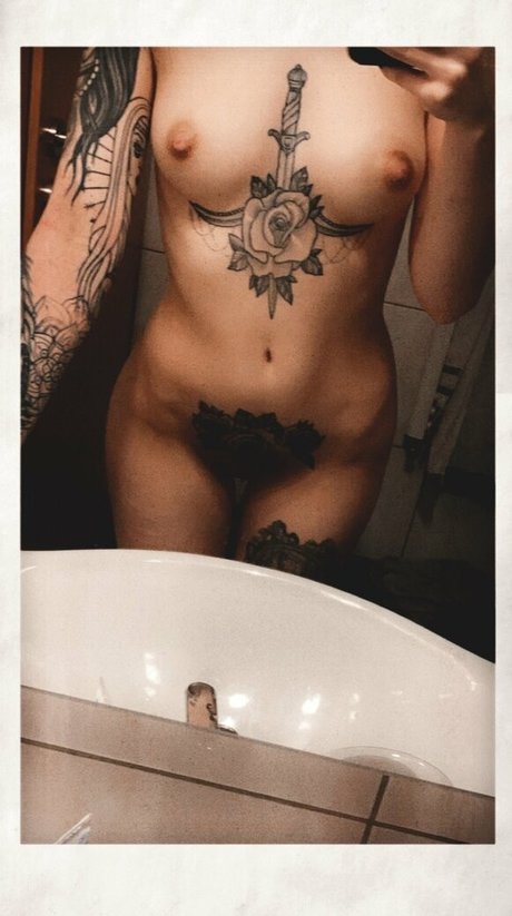 Maskentraegerin modelo mejor galería