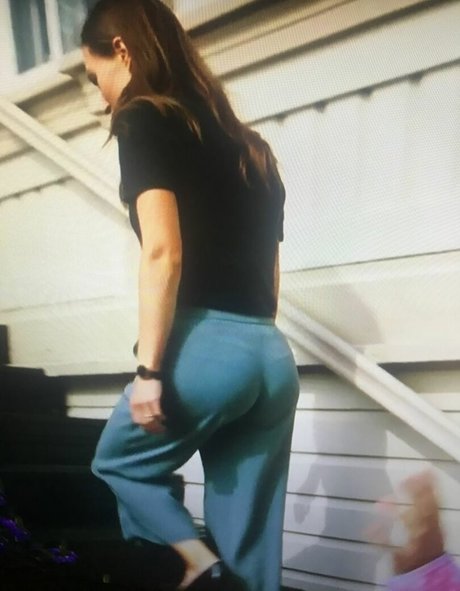 Sanna Marin modelo superior imágenes