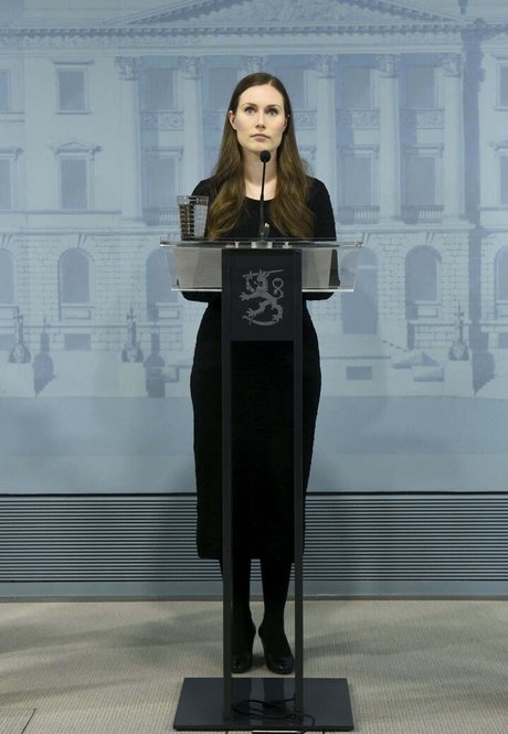 Sanna Marin estrella porno atractiva imagen