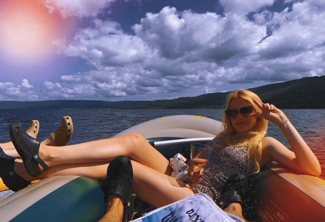 Rosie Dowsing modelo sexual galería