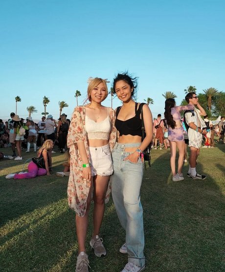 Yvonneflinetv sexo modelo archivo