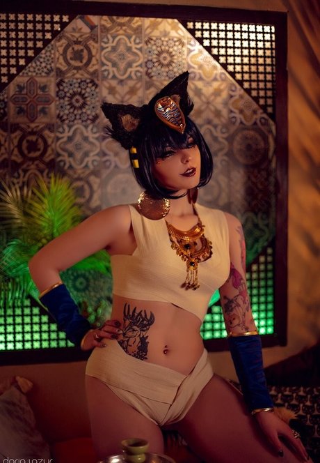 Bizarre Deer modelo perfecto foto