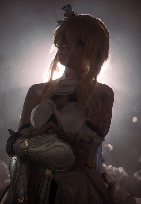 Bizarre Deer estrella porno hermosa imagen