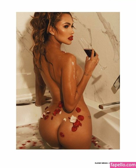 Aixa Pena estrella porno bonita galería