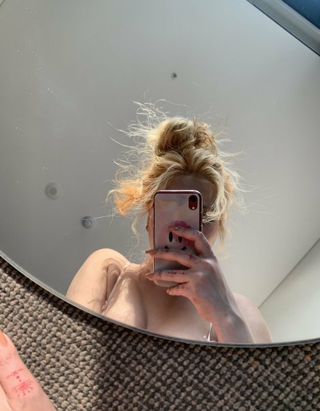 mmmovie_ actriz foto