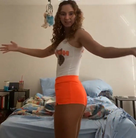 Oliveboo modelo sexual archivo