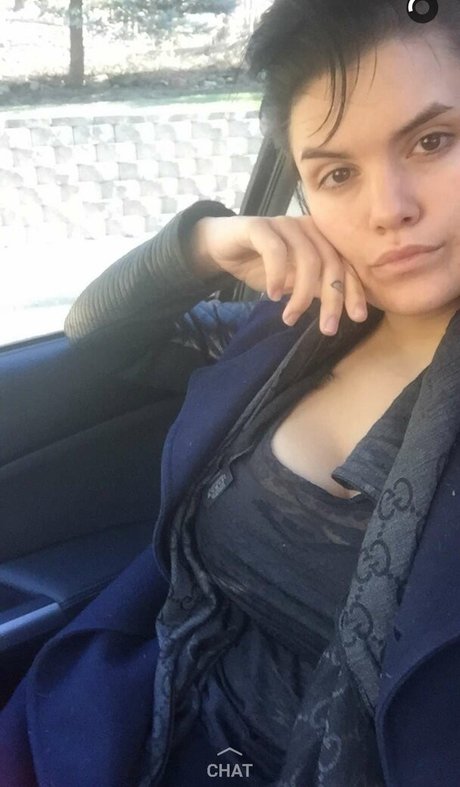 Alyssa Tognetti modelo hermosa foto