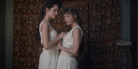 Mathilde Warnier modelo archivo