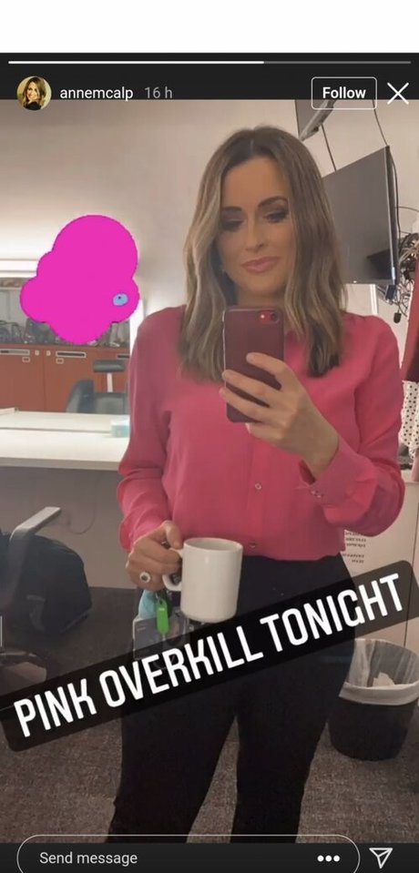 Anne Lundon hermosa estrella porno imagen