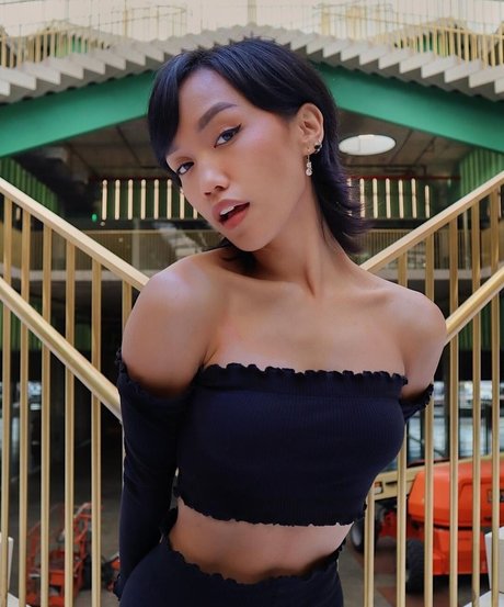 Tori Pareno modelo de alta definición recopilación