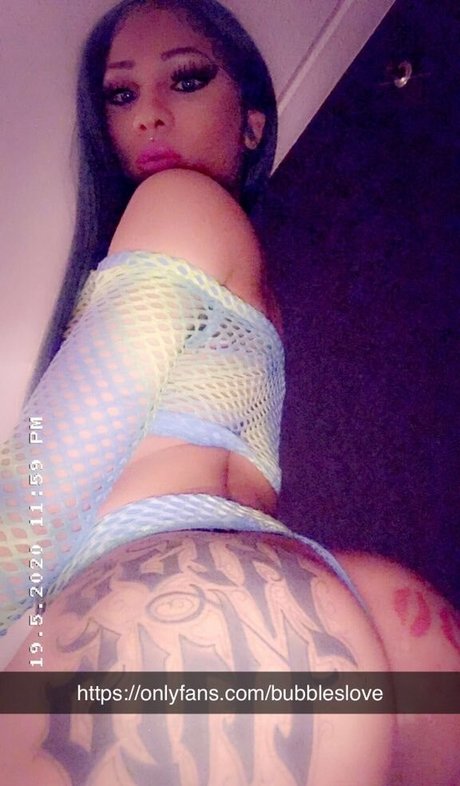 Ts Bubbles estrella porno desnuda imágenes