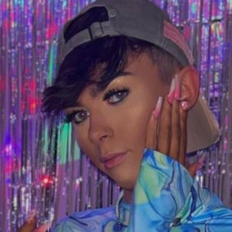 dolladills desnudos estrella porno imágenes