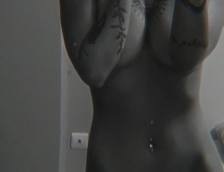 Anna Clara Camargo estrella porno gratis foto