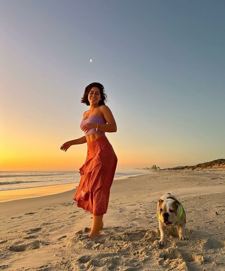 Nadia Jaftha actriz atractiva fotos