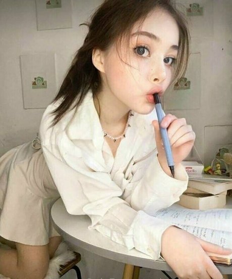 emilycandy1 actriz atractiva imágenes