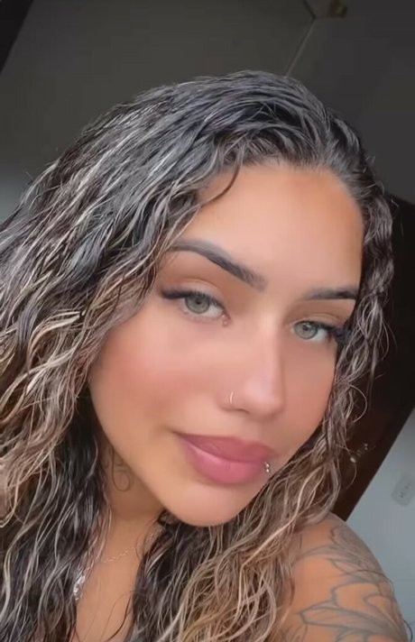 Muito Linda estrella recopilación