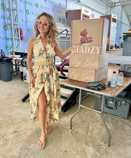 Giada De Laurentiis estrella porno de arte imágenes