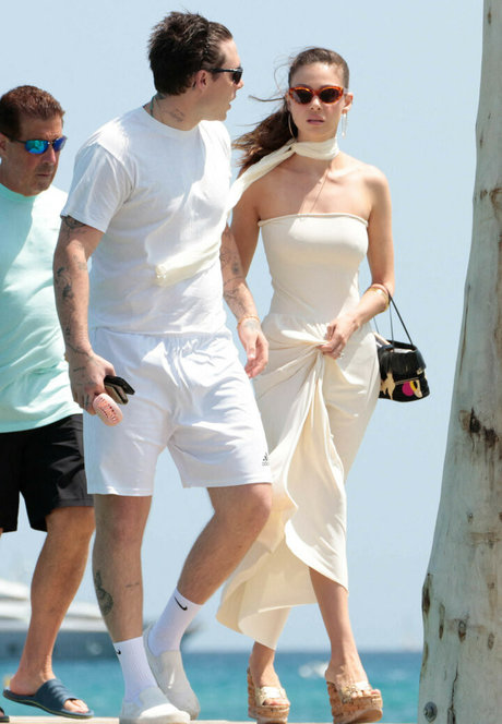 Nicola Peltz actriz de alta calidad imágenes