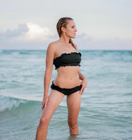 Natalie Gulbis hermosa estrella imagen