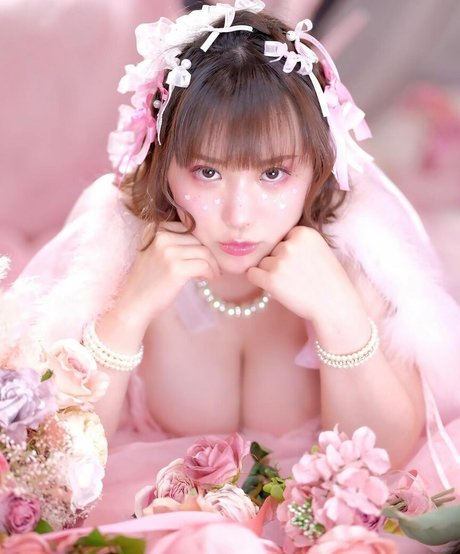 Kaho Shibuya actriz desnuda fotos