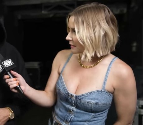 Renee Paquette estrella de alta definición fotos