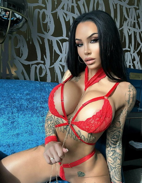 Natasha Noelle modelo pornografico fotos