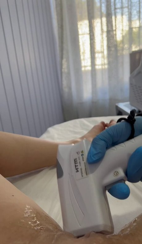 MC Mayara hermosa estrella fotos