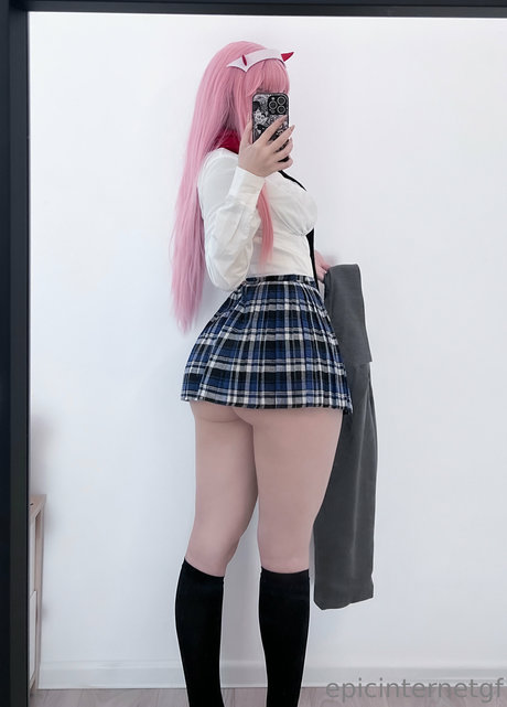 papá se une a onlyfans desnudo libre foto