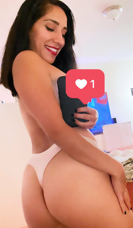 tatuaje de ébano onlyfans hermoso sexo imágenes