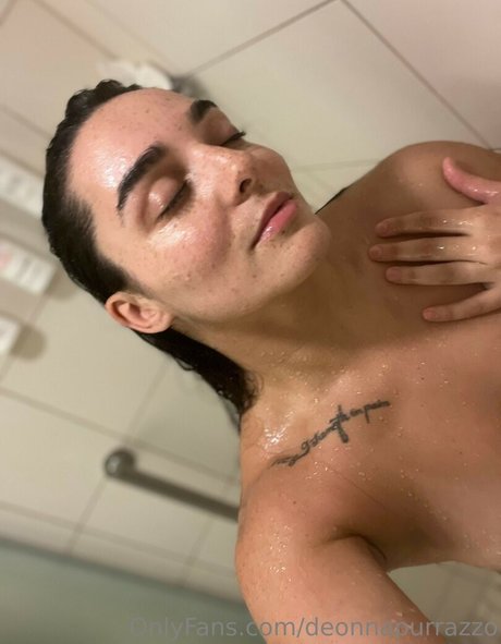 Deonna Purrazzo estrella porno en alta definición fotos