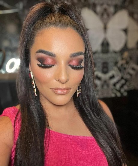 Deonna Purrazzo estrella porno bonita fotos