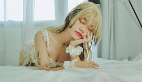 Sab Sangria estrella porno del sexo galerías