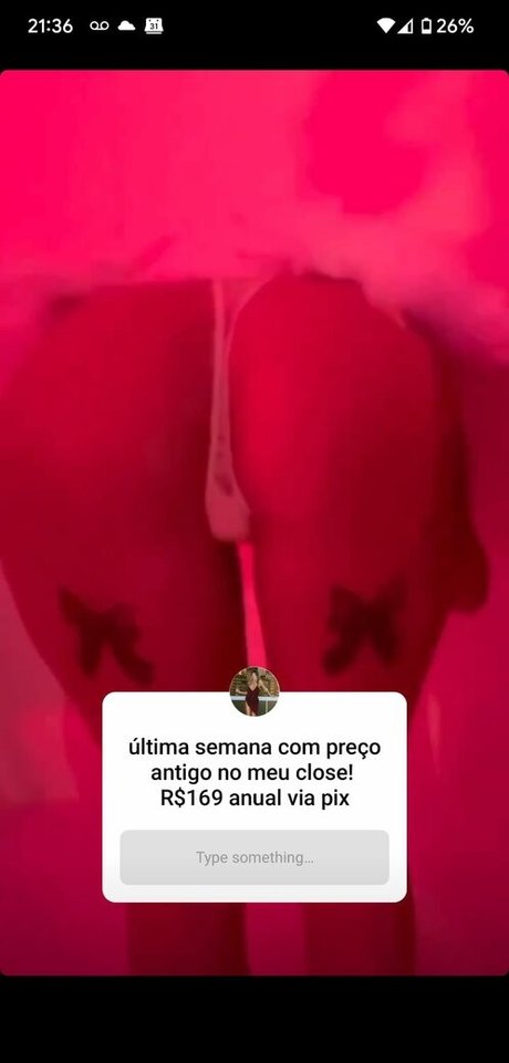 Renata Schmorantz estrella porno erótica galería