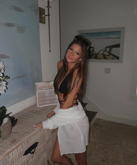 Mia Torrence modelo hd recopilación