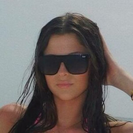 Mia Torrence modelo mejor galería