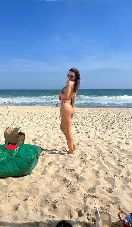 Rafa Kalimann estrella pornografica galerías