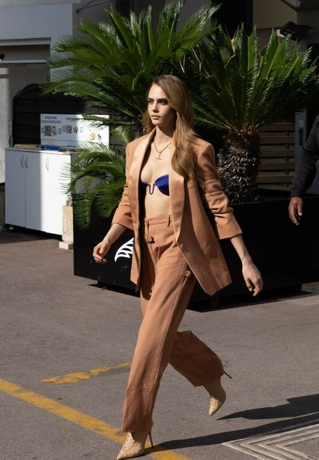 onlyfans de pequeñas latinas pornográfico foto