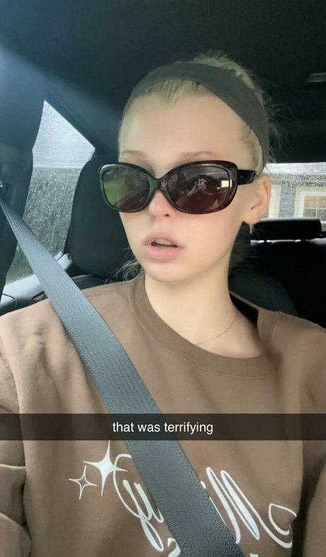 Loren Gray estrella sexy imágenes