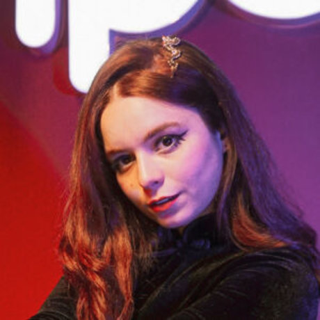 Julia Kimberly actriz desnuda imágenes