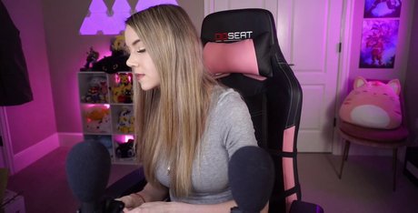 Dizzykitten estrella porno perfecta fotos