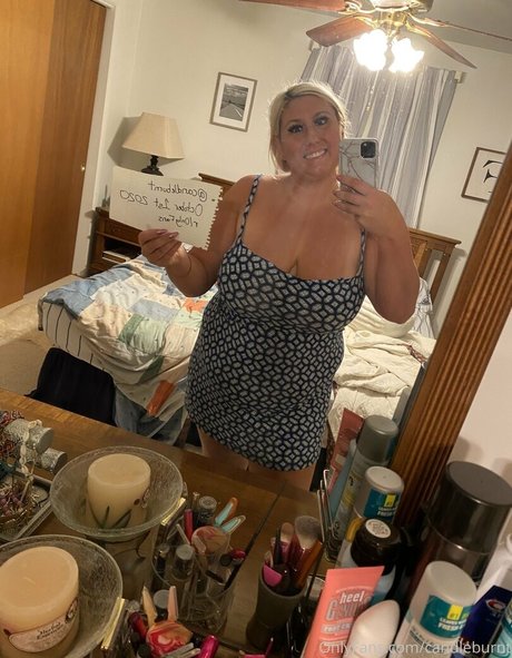 onlyfans de asiáticas de grandes tetas arriba bonita imagen