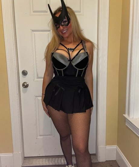 Angelina Cross estrella porno bonita galerías