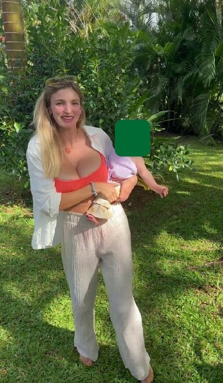 Isabella Abell estrella del arte galerías