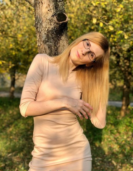 ts avy white sexo estrella porno foto