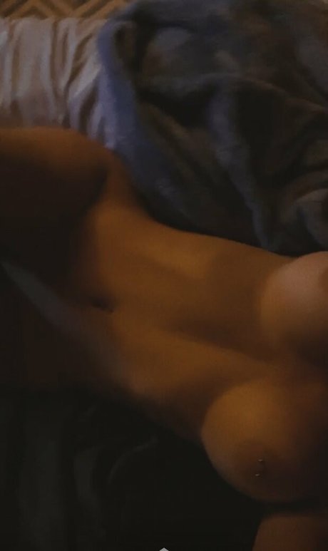 Sylvia Morton modelo caliente imágenes