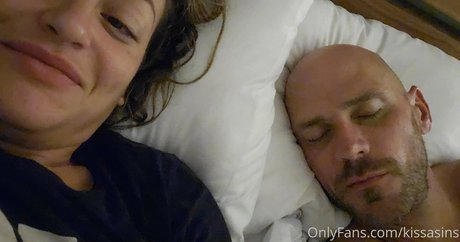 Kissasins estrella porno del sexo imagen